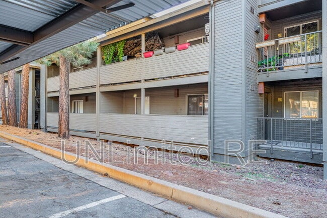 Building Photo - 1385 W University Ave Unit 6-142