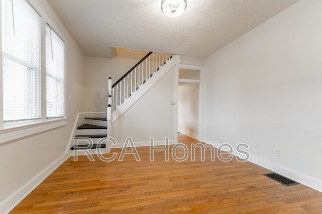 Photo - 1015 E Morris St