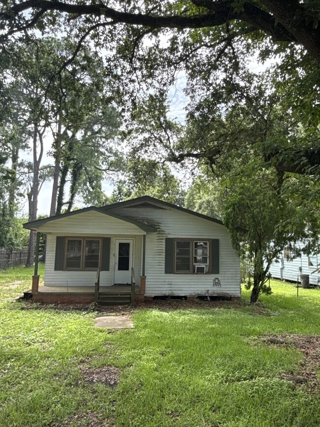 Building Photo - 1818 Par Rd 1-391