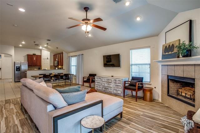 Photo - 609 Cunningham Dr