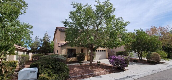 Photo - Beautiful former Model Home located near S...