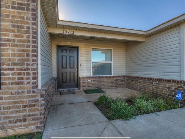 Photo - 10712 SW 23rd Pl