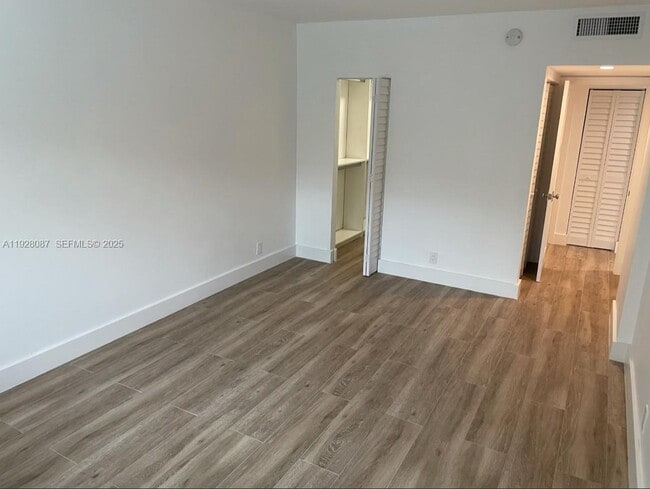 Photo - 100 Edgewater Dr Unit 101