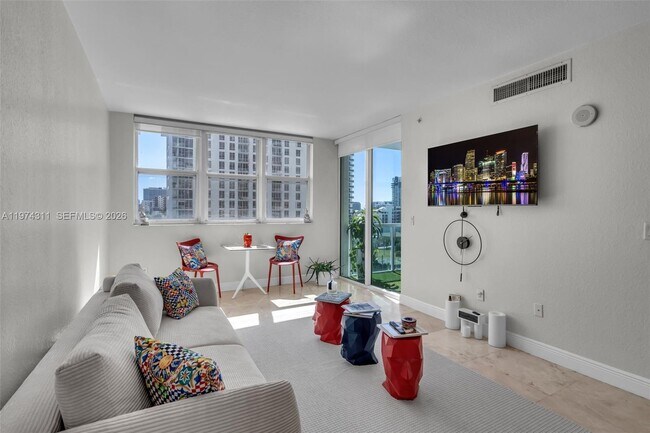 Photo - 500 NE 29th St Unit 1105