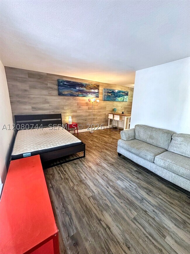Photo - 3071 SW 27th St Unit 19