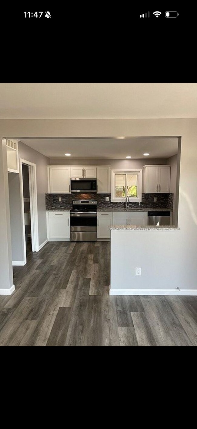 Photo - 7505 Affeldt St