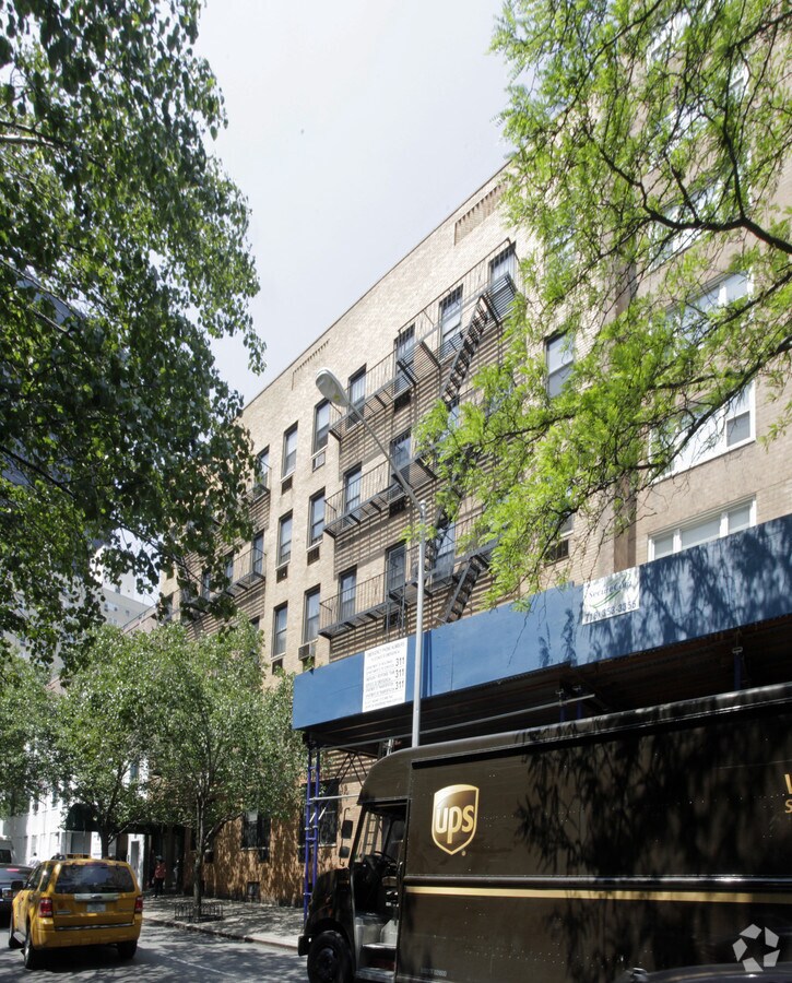 The Berk - The Berk Apartments