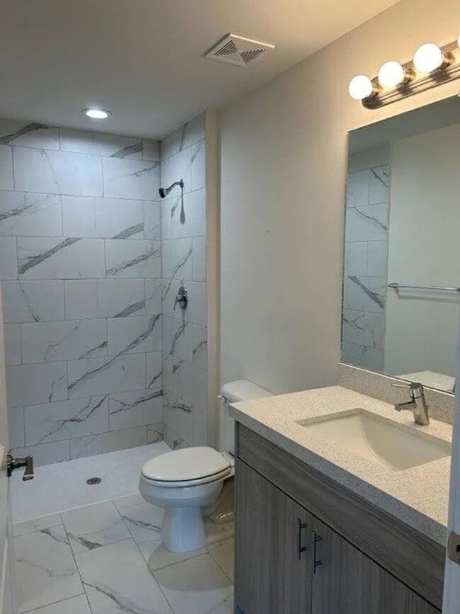 Photo - Beautiful 2 Bed \ 2 Bath Apartment in a New community!  First month's rent: $999.00