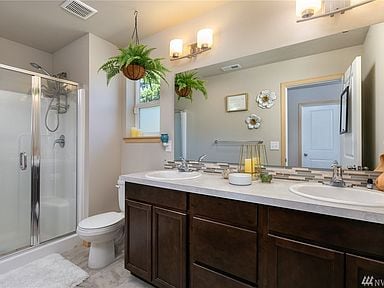 Photo - 2531 Jacaranda Ave