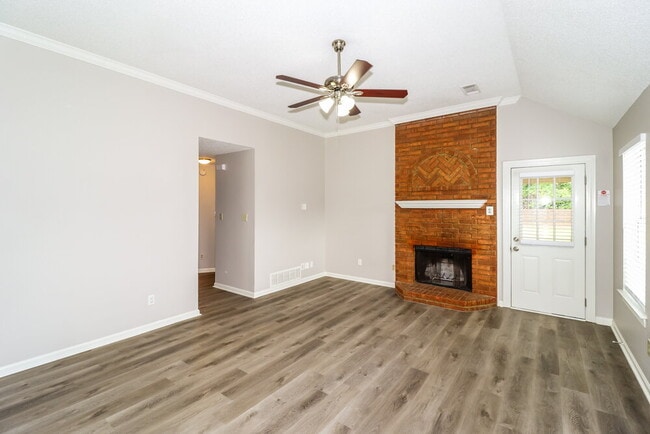 Photo - 3158 Clubview Cove N