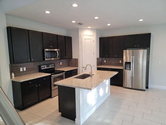 Photo - 9044 Kingsmoor Wy