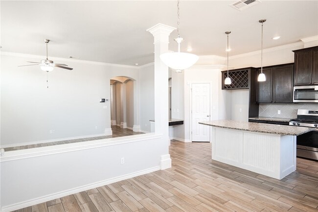 Photo - 2101 Spoonbill Dr
