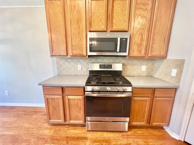 Photo - 9912 Western Ridge Way