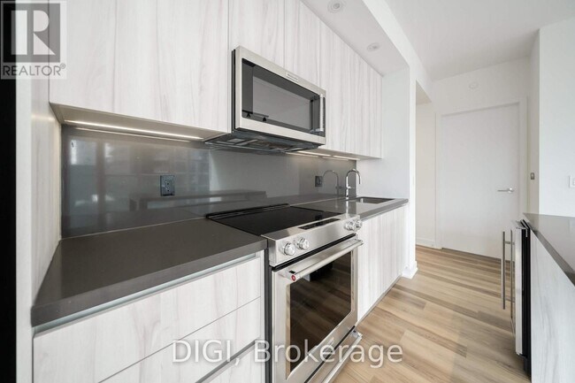 Photo - 8 Gloucester St Unit 2302