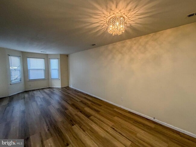 Photo - 38 Hopewell Ln