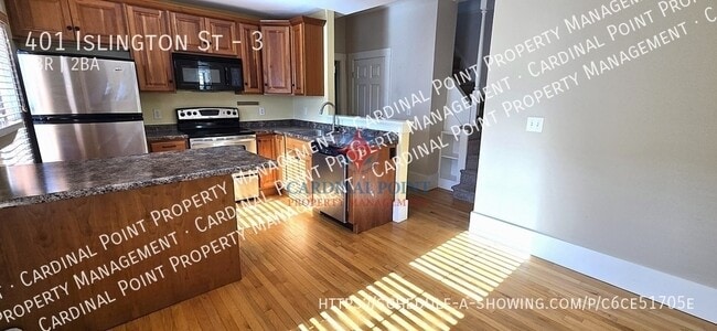 Photo - 401 Islington St