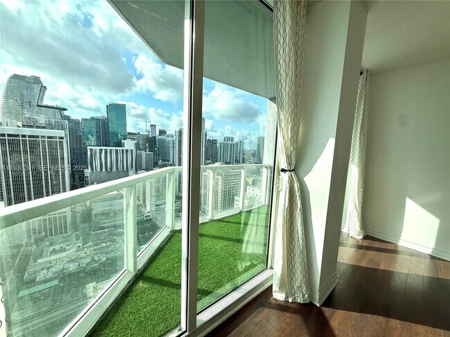 Photo - 253 NE 2nd St Unit 3309