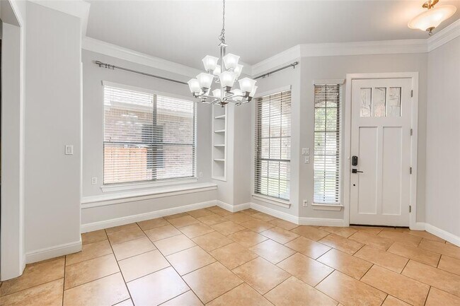 Photo - 4006 Gloucester Dr