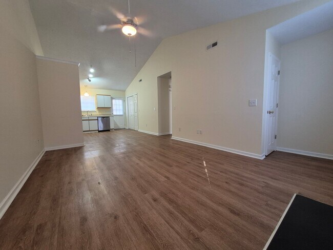 1811 Summerhaven Dr