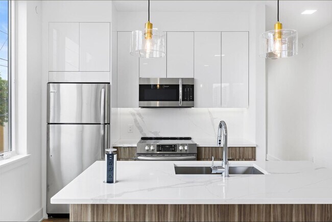 Photo - 148-150 70th St Unit 401