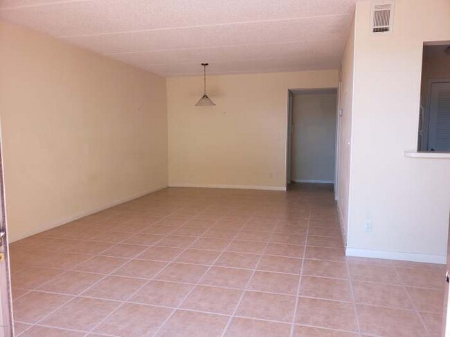 Photo - 3401 Townsend Blvd