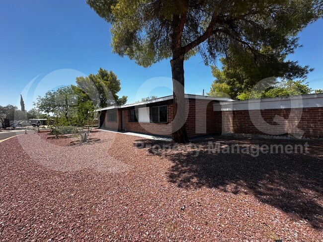 Photo - 8175 E 20th St