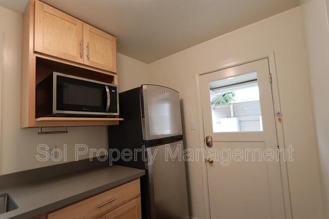 Photo - 331 Mission St