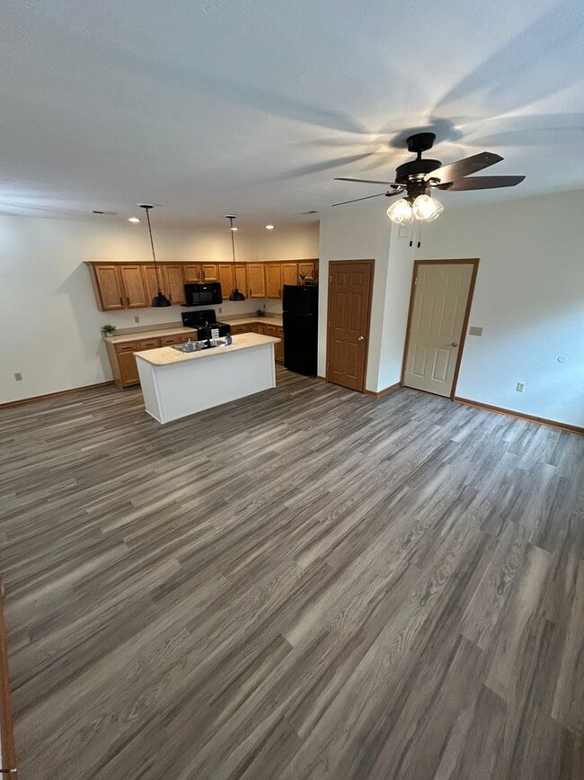 Photo - Modern & Spacious 3-Bedroom Ranch Condo – Coming April 2026! Unit 1522-A Williamsburg Pl