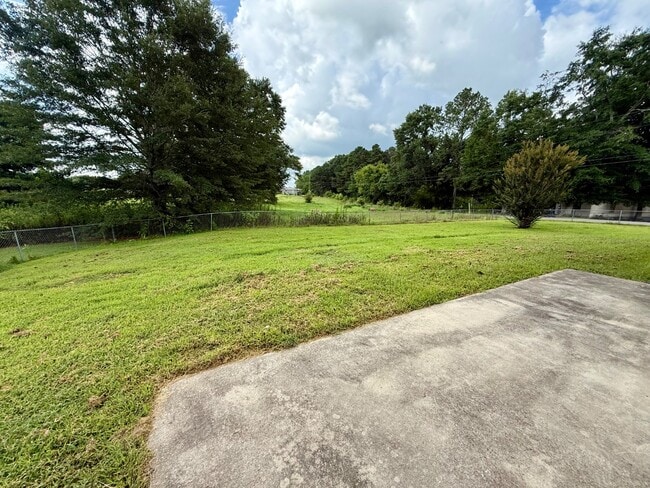 Photo - 1571 Hambrick Dr