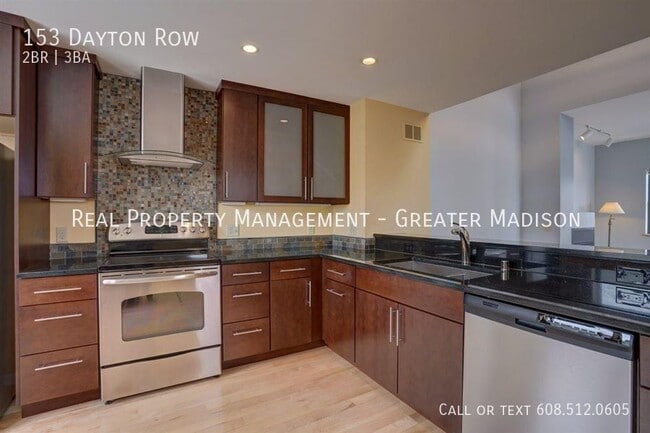 Photo - 153 Dayton Row