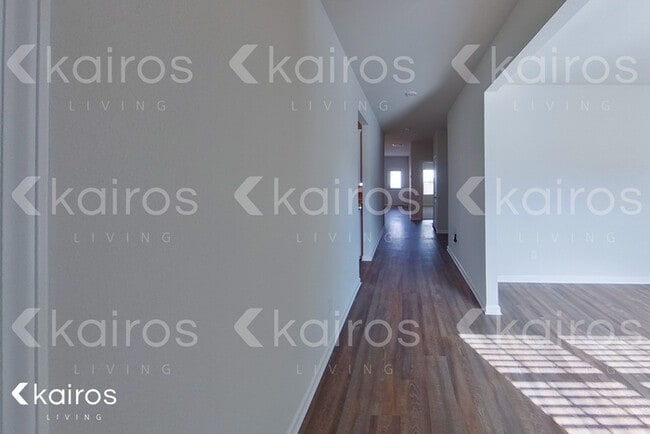 Photo - 3494 Bridgewood Dr