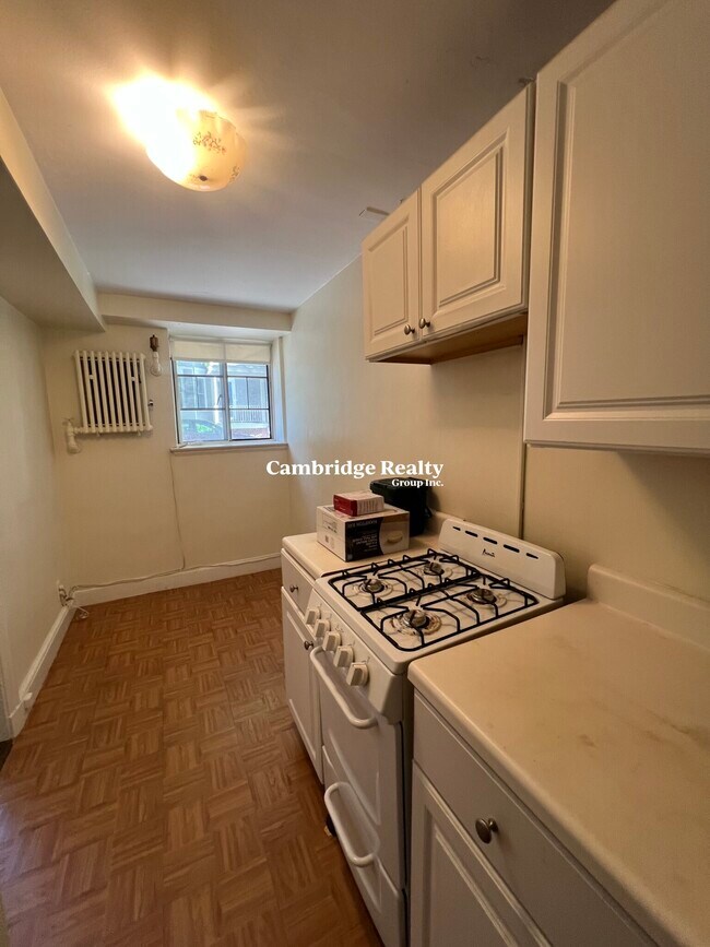 Photo - 46 Highland Ave Unit R
