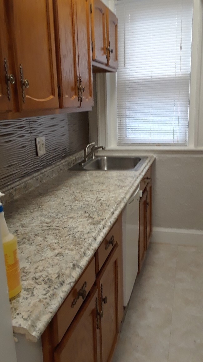 Photo - 95 Nichols St Unit 2 bedroom