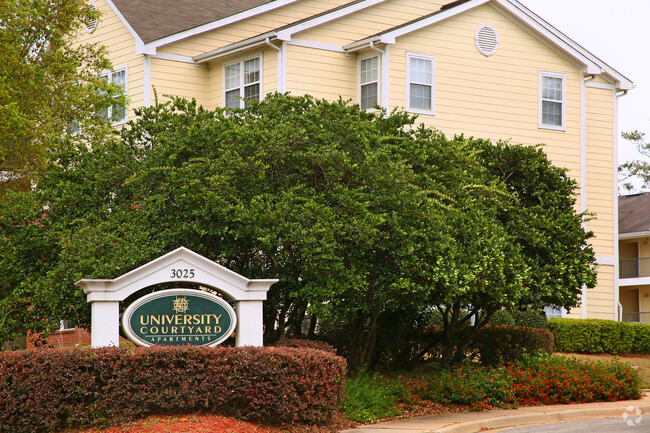 University Courtyard - University Courtyard Apartments