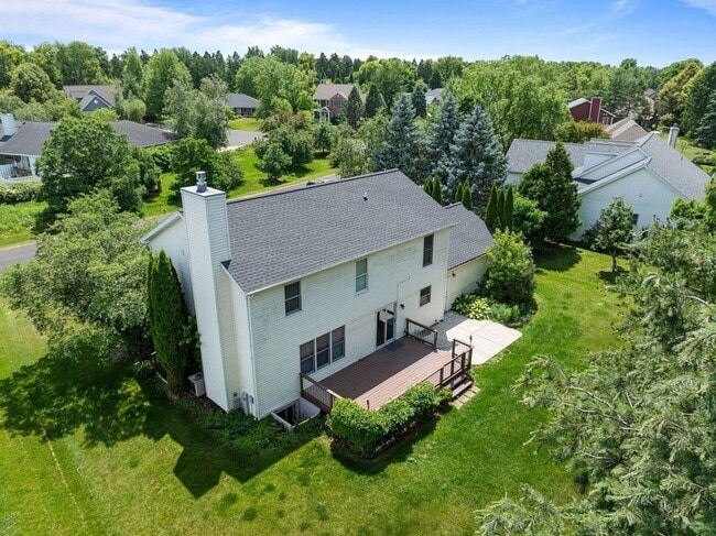 Photo - 406 Lakewood Dr