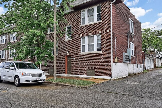 Photo - Chic lil Studio Unit 3915 1S - 727