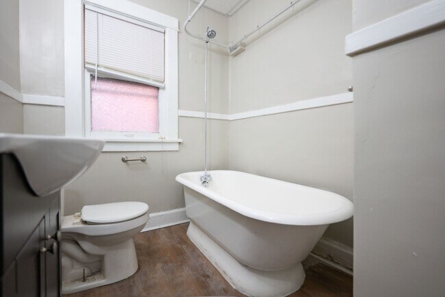 Photo - 116 Kennet Ct NW Unit 116