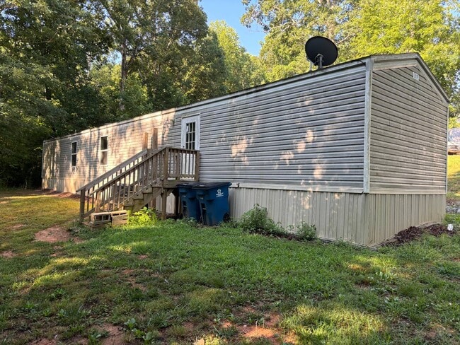 Building Photo - 132 Gantt Rd