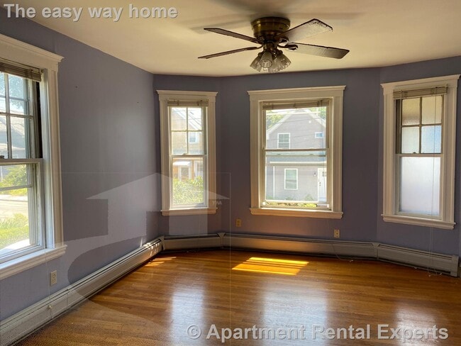 Photo - 79 Clarendon Ave Unit #1