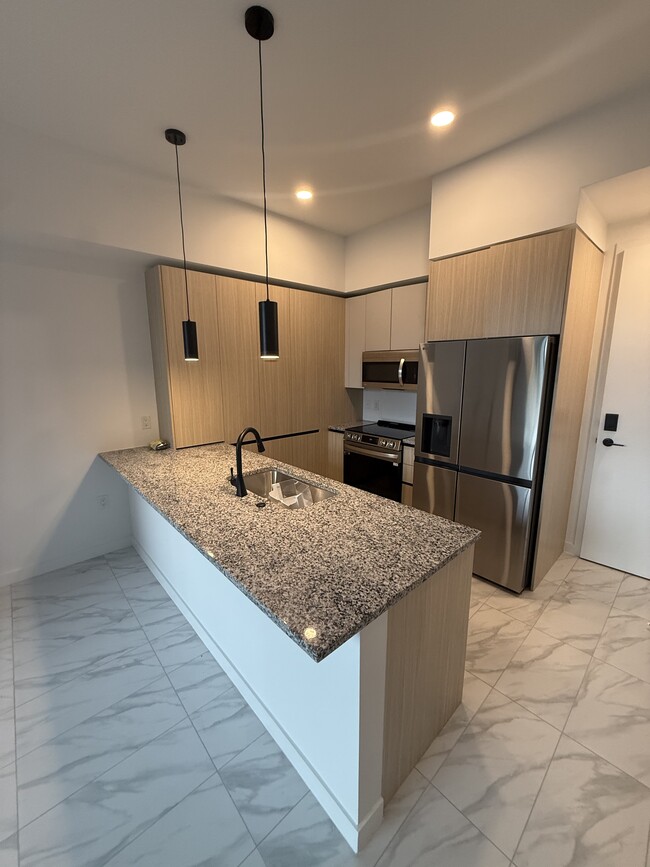 Building Photo - 2311 NE 174th St Unit B3