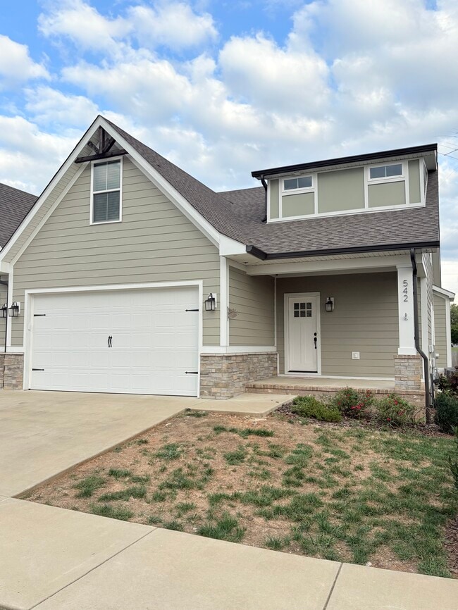 Building Photo - 542 Providence Ct Unit 542
