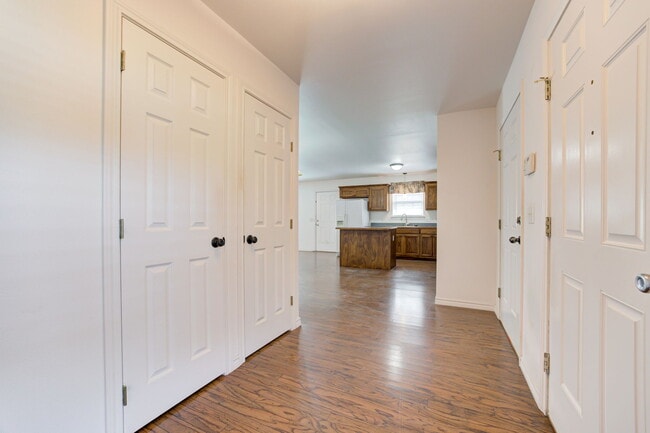 Photo - 3727 Cedar Ridge Dr