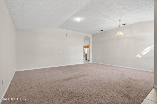 Photo - 8342 Staplehurst Dr W