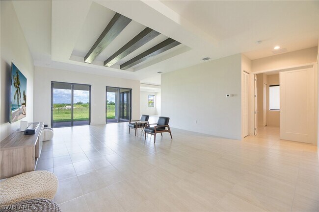 Photo - 4843 Frattina St.