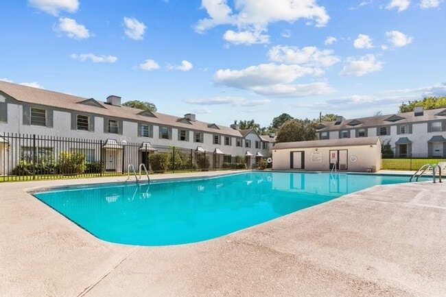 Townhomes at South Highlands