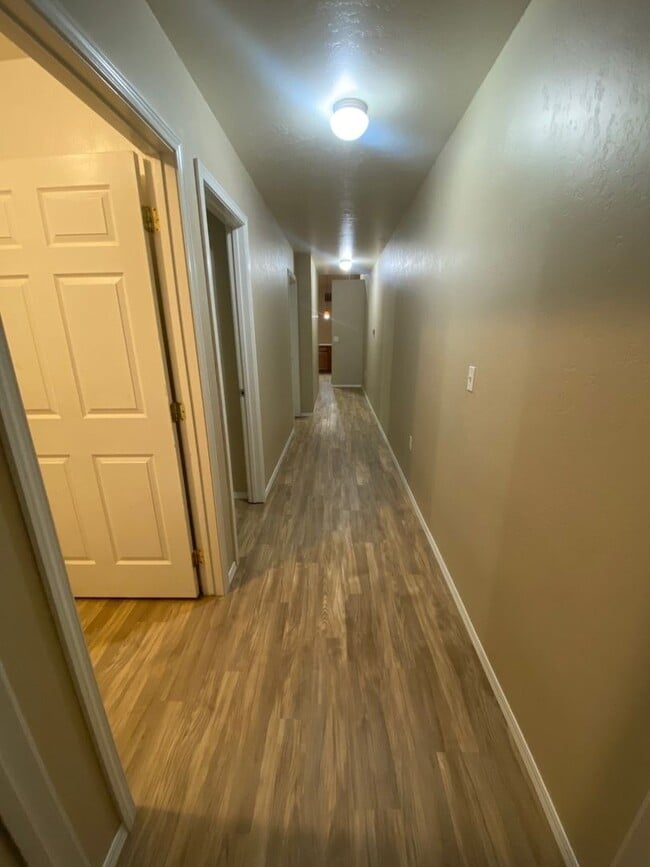 Photo - 310 S David St