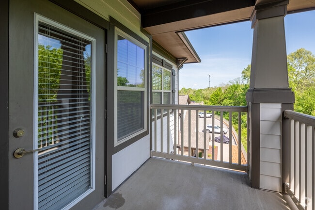 1BR, 1BA - A1 - 729SF - Balcony