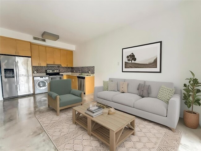 Photo - 761 NW 1st St Unidad 302