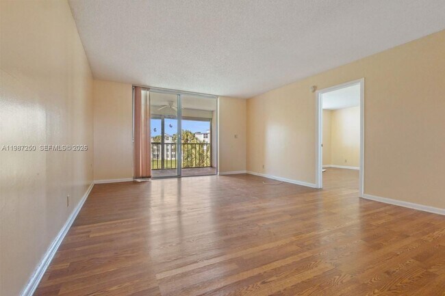 Photo - 7664 NW 18th St Unit 306