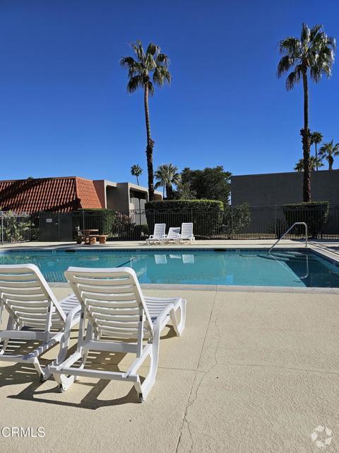 Building Photo - 2166 N Indian Canyon Dr Unit B Rental